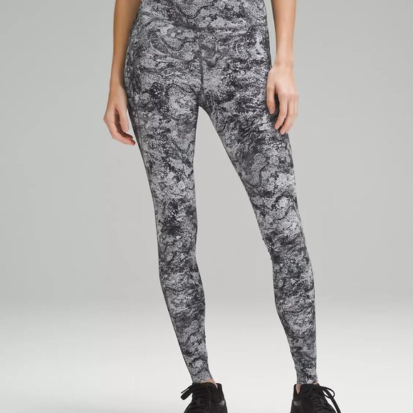 lululemon athletica Pants - Lululemon Fast and Free High-Rise Tight Pockets in Dissolved Cloudscape Grey